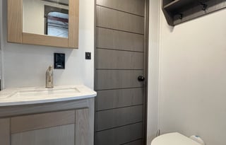 2021 Cruiser Twilight Signature TWS 3300