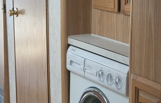 2000 Fleetwood RV Discovery 36Q