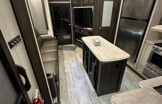 Glampers, we got you covered. Delivery & Set up