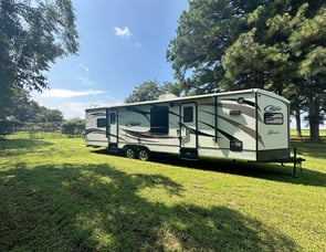 Keystone RV Cougar X-Lite 30FKV
