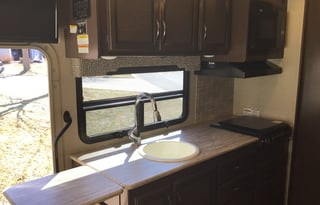 2017 Thor Motor Coach Vegas 25.3