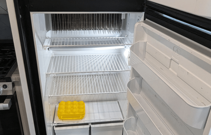 Fridge/Freezer - Propane and Electric