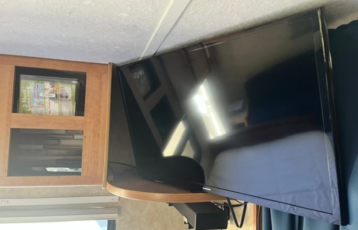 TV and DVD player