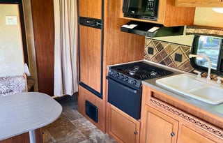 Luxe Galore! Newer, Ultra Clean! Spacious Bunks!