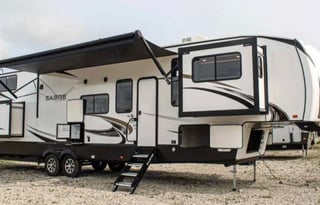 Plenty of room for guests and pets! Delivery Only