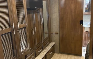 Building Memories 2019 Thor Challenger 37TB