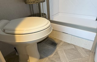 2023 Forest River Salem Platinum 32RETX TT