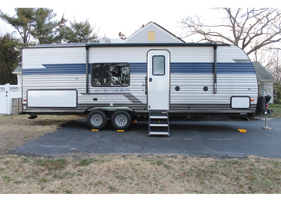 Travel Trailer rentals in Leonardo