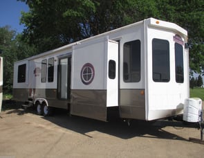 Forest River RV Cedar Creek Cottage 40CFL