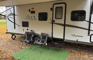 2016 Coachmen RV Apex Ultra-Lite
