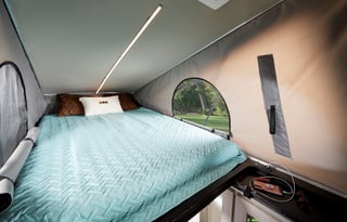 "iVan" - NEW 2023 RoadTrek Zion Slumber - Luxury