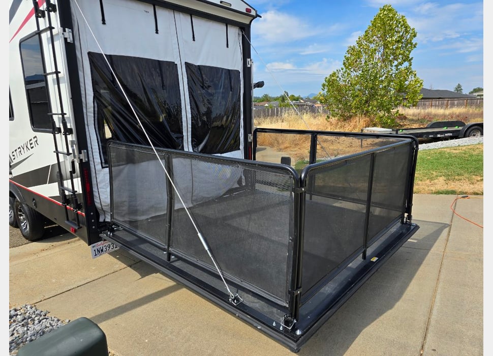 Toy Hauler rentals in Grants Pass