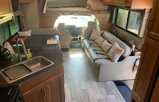 2019 Winnebago Spirit