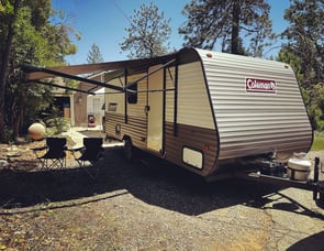 Dutchmen RV Coleman Lantern LT Series 17B