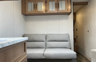 2024 New Forest River Prime Time Avenger Sleeps 6