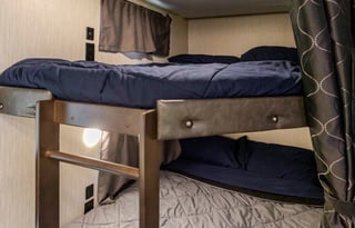 Sapphire Cherokee - Family & Kid Friendly, Deliver