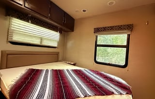 "Redhawk Rambler" Jayco Redhawk M-31F