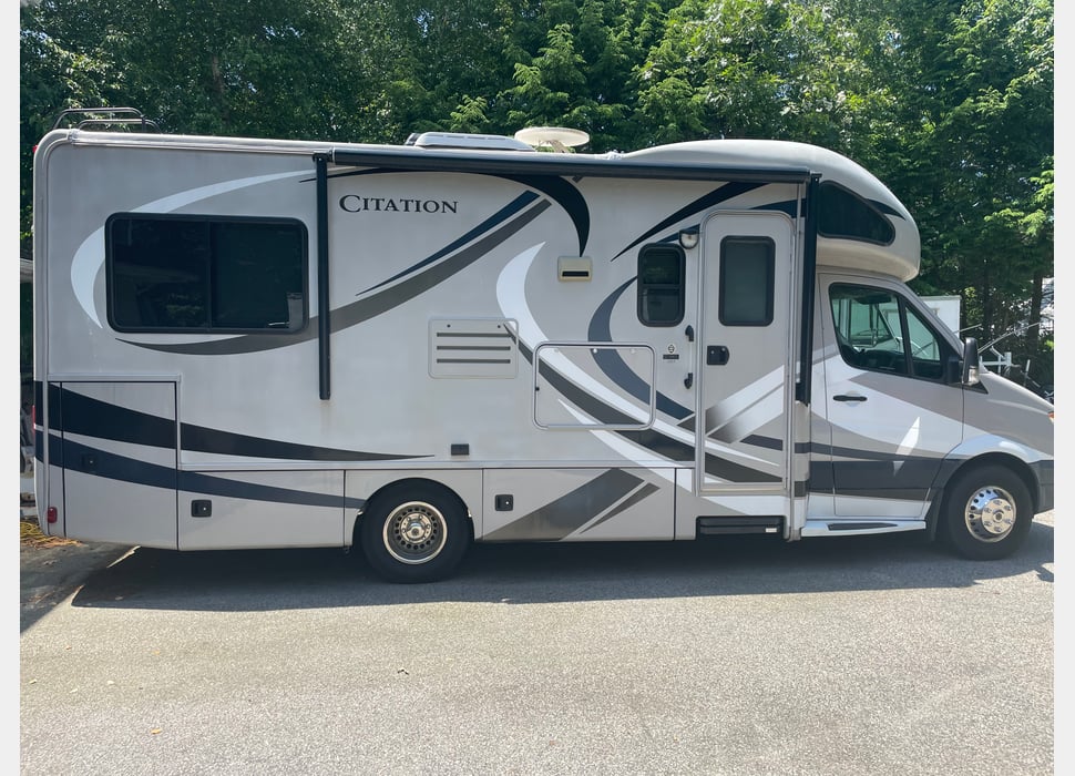 Class C Motor Home rentals in N. Scituate
