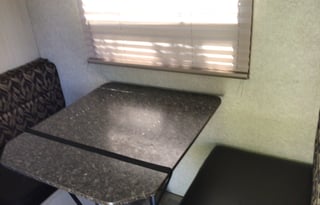 2017 Winnebago BH1700