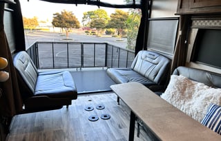 2022 Forest River 25ft Sandstorm  with Patio