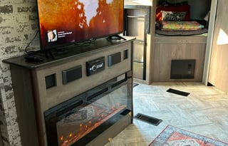 Happy Campers RV Rental/ Private WIFI