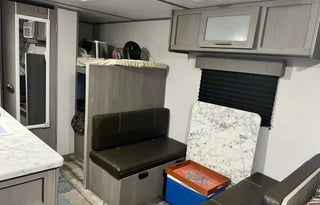 2022 Dutchmen RV Coleman 17B