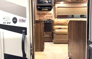 Luxury 2020 32' Coachman Freelander Bunk House