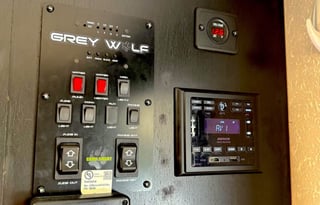 Luxury Black Label RV Sleeps 9 - Outdoor Kitchen