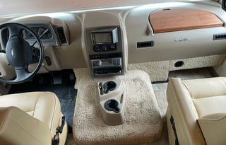 2018 Winnebago Vista 27PE