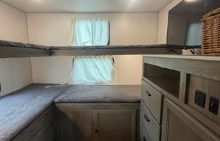 Sleeps 8 • Private Bunkhouse • Family Friendly!