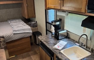 2018 Keystone RV Summerland Mini 1800BH