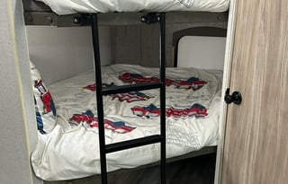 2022 Winnebago Industries Towables Minnie 2801BHS