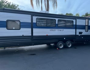 Forest River RV Cherokee Grey Wolf 27DBH