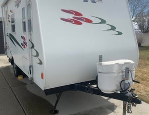 R-Vision Trail-Lite Crossover TLX189QB