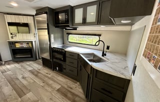 BEAUTIFUL BUNKHOUSE - 2022 Aspen Trail 3280BHS