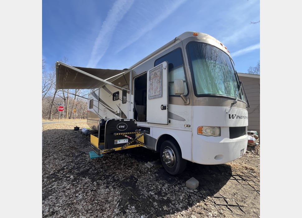 Class A Motor Home rentals in Cottage Grove