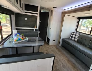 Heartland Trail Runner 261JM