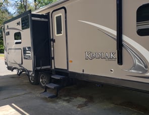 Dutchmen RV Kodiak 300BHSL