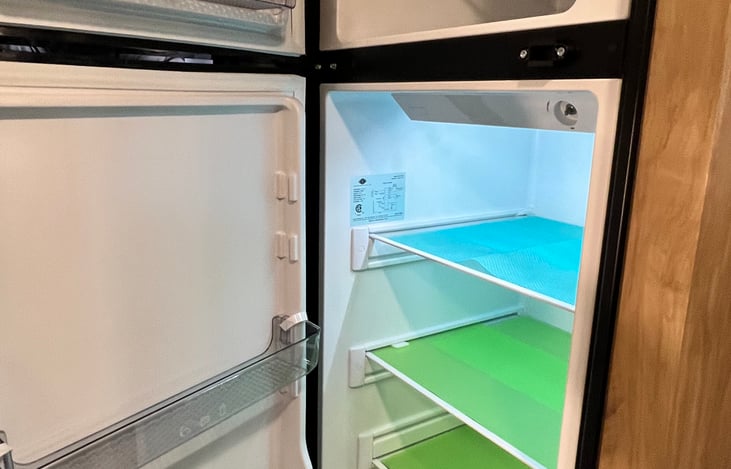 Large residential 12v refrigerator/freezer with enough room for all of your food