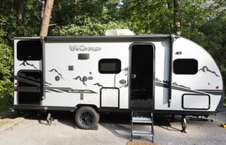 Family Bunkhouse Camper, Delivery Available