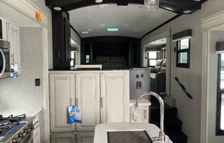 2021 Jayco North Point 382FLRB