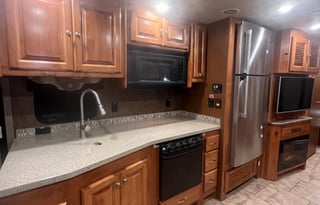 2015 Tiffin Motorhomes Allegro 31 SA