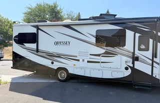 2022 Entegra Odyssey 31F with Double Bunk Beds