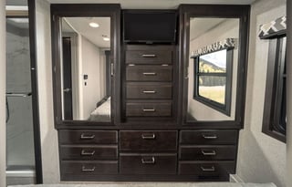 CREATING YOUR DREAM RV ADVENTURE