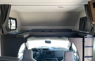 Your Hotel on Wheels, Sleeps Up to 7