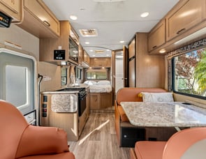 Thor Motor Coach Four Winds 23U