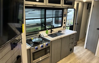 2025 Forest River RV Ozark 2890BHK