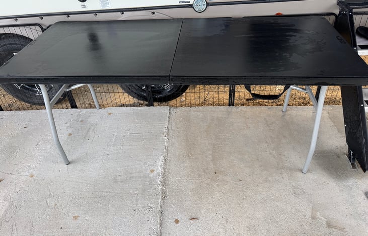 Rent this table for $10