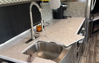 Luxury 2022 Georgetown GT7 RV