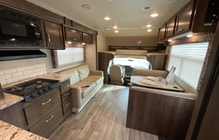 Spacious Clean RV